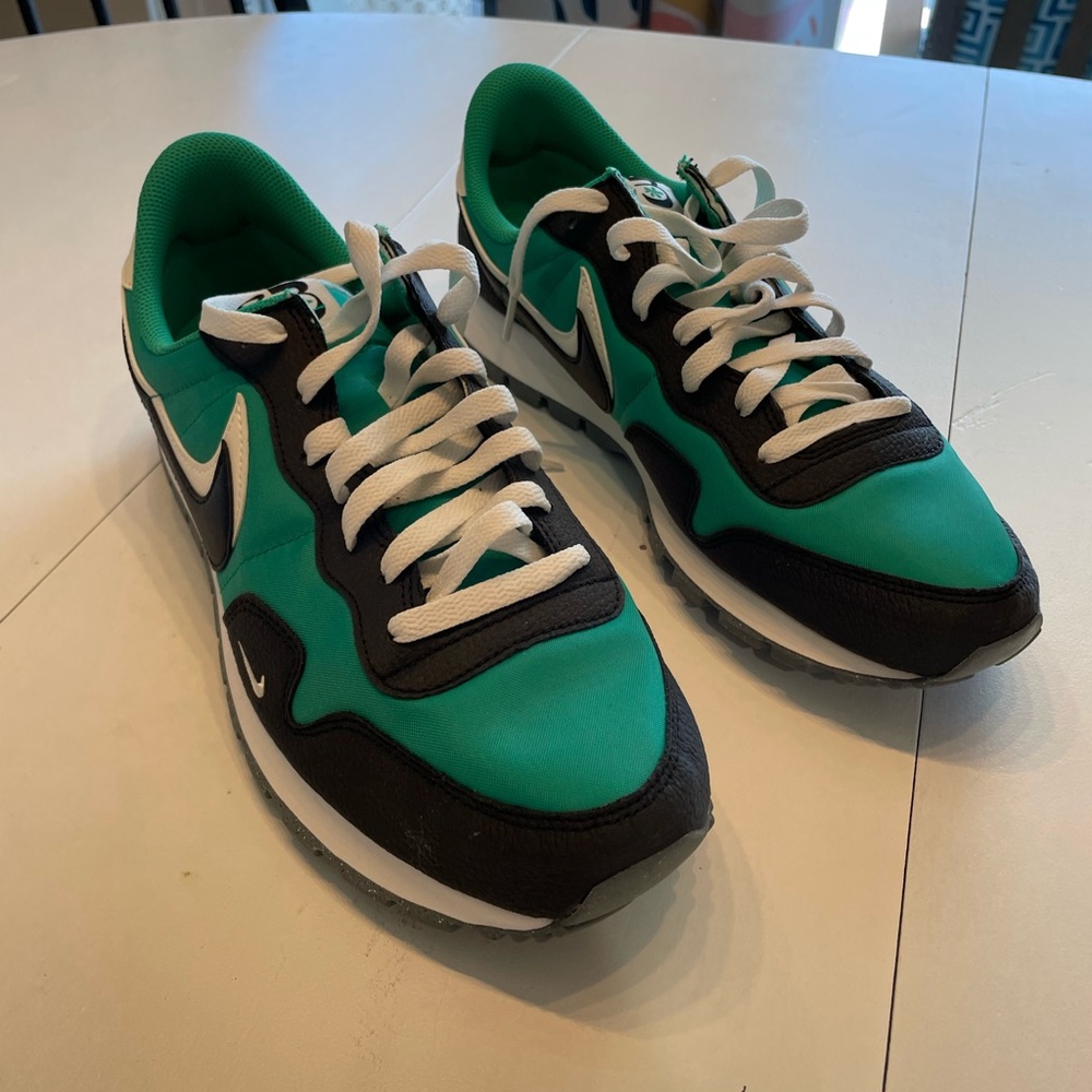 Nike Air Pegasus ‘83